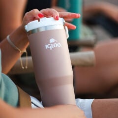 Igloo Powder Termos 900ml- KAHVERENGİ-BEYAZ