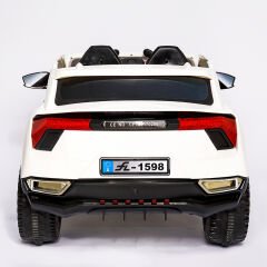 AndCar Maserati Akülü Araba Beyaz