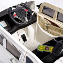 AndCar Maserati Akülü Araba Beyaz